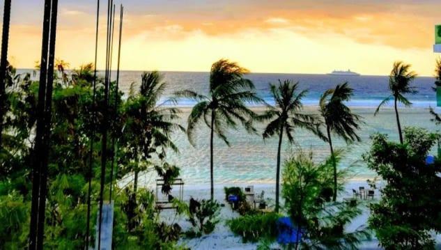 Готель Eleven Trees Maldives Хулхумале Екстер'єр фото